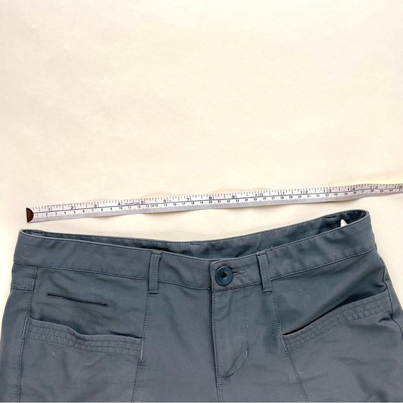 MEC Women's Blue Cargo Shorts - Picture 2 of 4